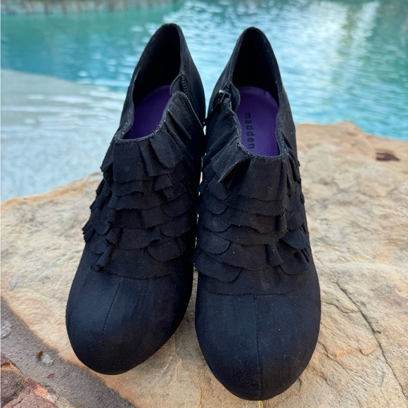 Black Suede Like Madden Girl Booties (Size 8) - Picture 7 of 13